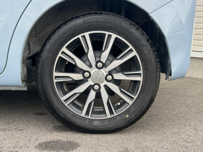 2016 Daihatsu Wake DBA-LA700S (UW-69f6bc66d6f89)[15]