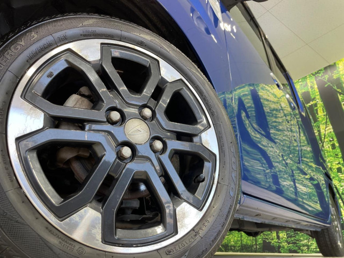 2015 Daihatsu Wake DBA-LA710S (UW-69f6bc6841d4f)[7]