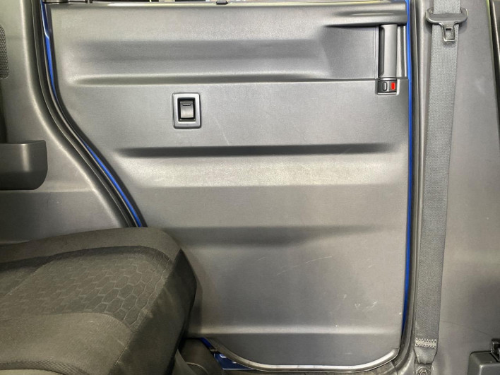 2015 Daihatsu Wake DBA-LA710S (UW-69f6bc6841d4f)[25]