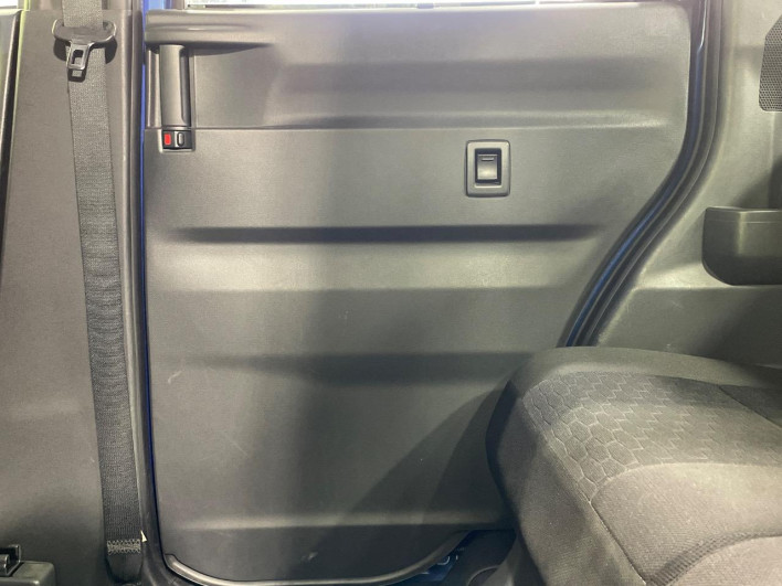 2015 Daihatsu Wake DBA-LA710S (UW-69f6bc6841d4f)[24]