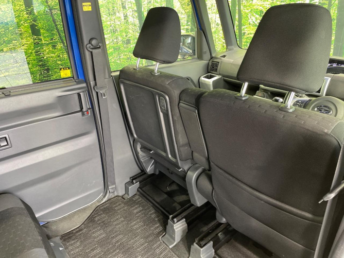 2015 Daihatsu Wake DBA-LA710S (UW-69f6bc6841d4f)[26]