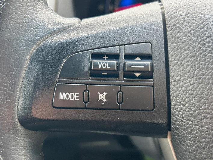2013 Mazda MPV DBA-LY3P (UW-69f6bc7021074)[25]