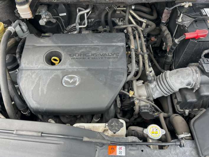 2013 Mazda MPV DBA-LY3P (UW-69f6bc7021074)[4]