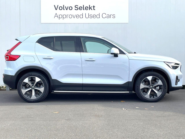 2025 Volvo XC40 5AA-XB420TXCM2 (UW-69f6bc70d7536)[4]