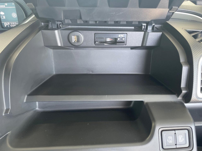 2015 Suzuki Solio Bandit DAA-MA36S (UW-69f6bc780e774)[18]