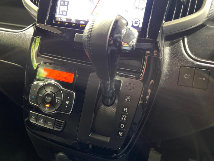 2018 Suzuki Solio Bandit DAA-MA36S (UW-69f6bc782a3c7)[13]