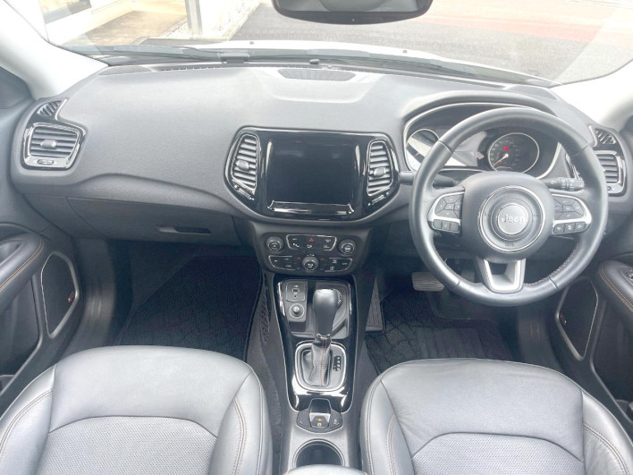 2018 Chrysler Jeep Compass ABA-M624 (UW-69f6bc811e98c)[4]