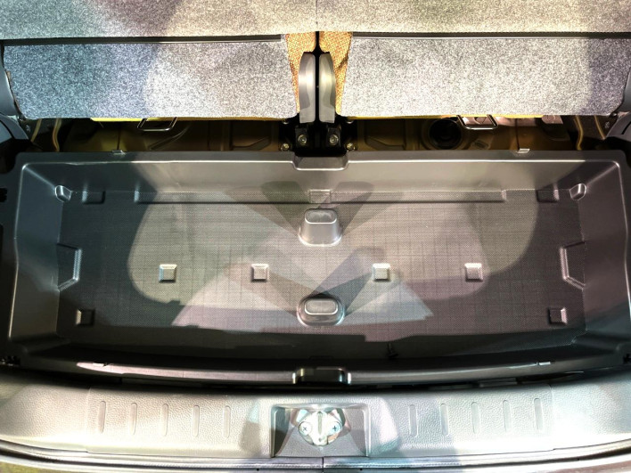 2015 Nissan Moco DBA-MG33S (UW-69f6bc8388e82)[29]