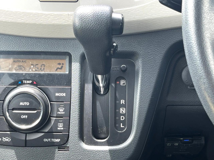 2015 Suzuki Wagon R DBA-MH34S (UW-69f6bc868ec61)[16]