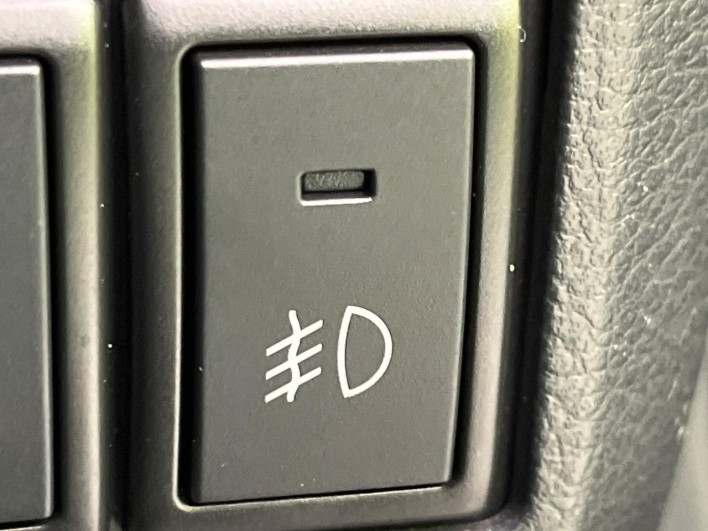 2015 Suzuki Spacia Custom DAA-MK42S (UW-69f6bc8e6f14d)[11]