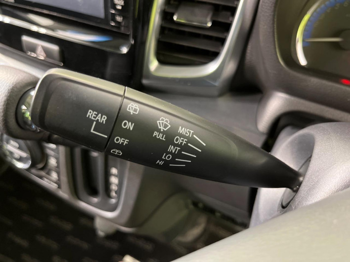 2015 Suzuki Spacia Custom DAA-MK42S (UW-69f6bc8e6f14d)[15]