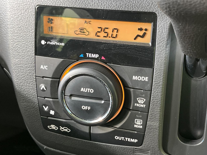 2015 Suzuki Spacia Custom DAA-MK42S (UW-69f6bc8e6f14d)[28]