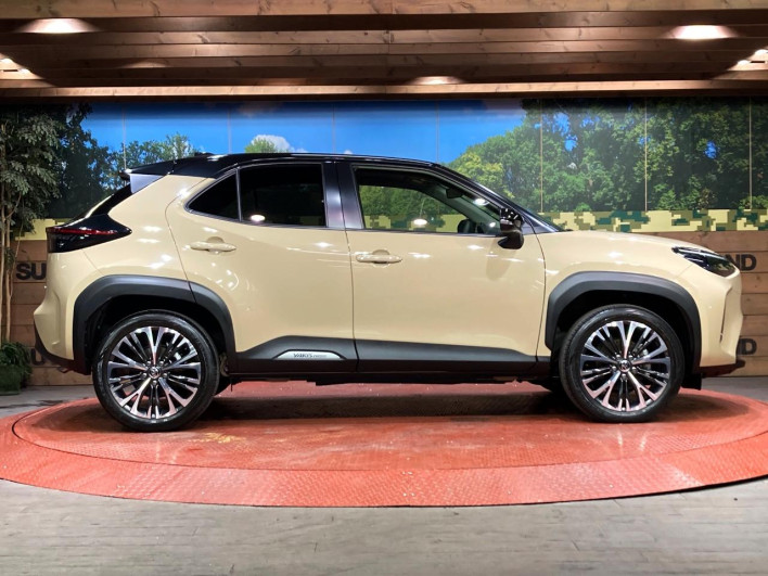 2022 Toyota Yaris Cross 6AA-MXPJ10 (UW-69f6bcb07d033)[17]