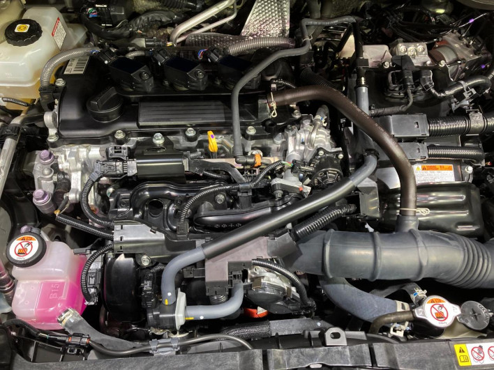 2022 Toyota Yaris Cross 6AA-MXPJ10 (UW-69f6bcb07d033)[7]