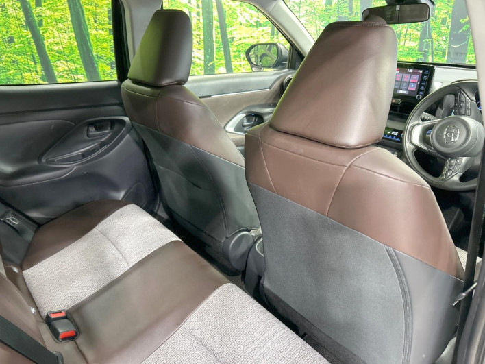 2021 Toyota Yaris Cross 6AA-MXPJ10 (UW-69f6bcb0abfdc)[23]