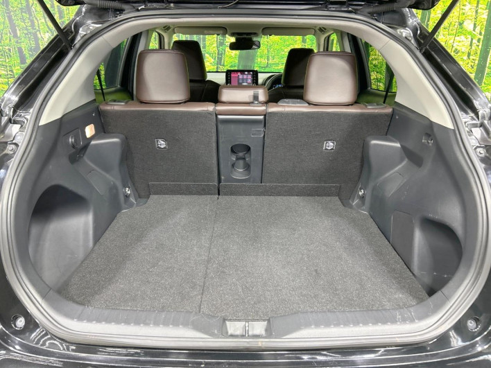 2021 Toyota Yaris Cross 6AA-MXPJ10 (UW-69f6bcb0abfdc)[29]
