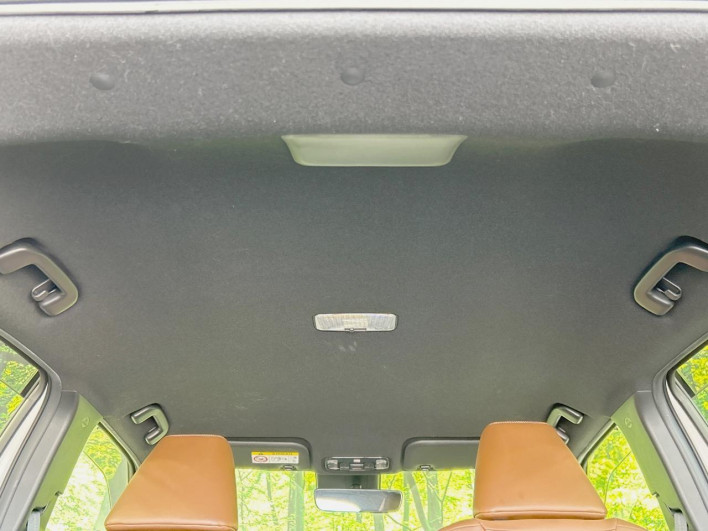 2023 Toyota Yaris Cross 6AA-MXPJ10 (UW-69f6bcb29e685)[26]