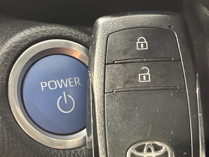 2023 Toyota Yaris Cross 6AA-MXPJ10 (UW-69f6bcb2de243)[26]