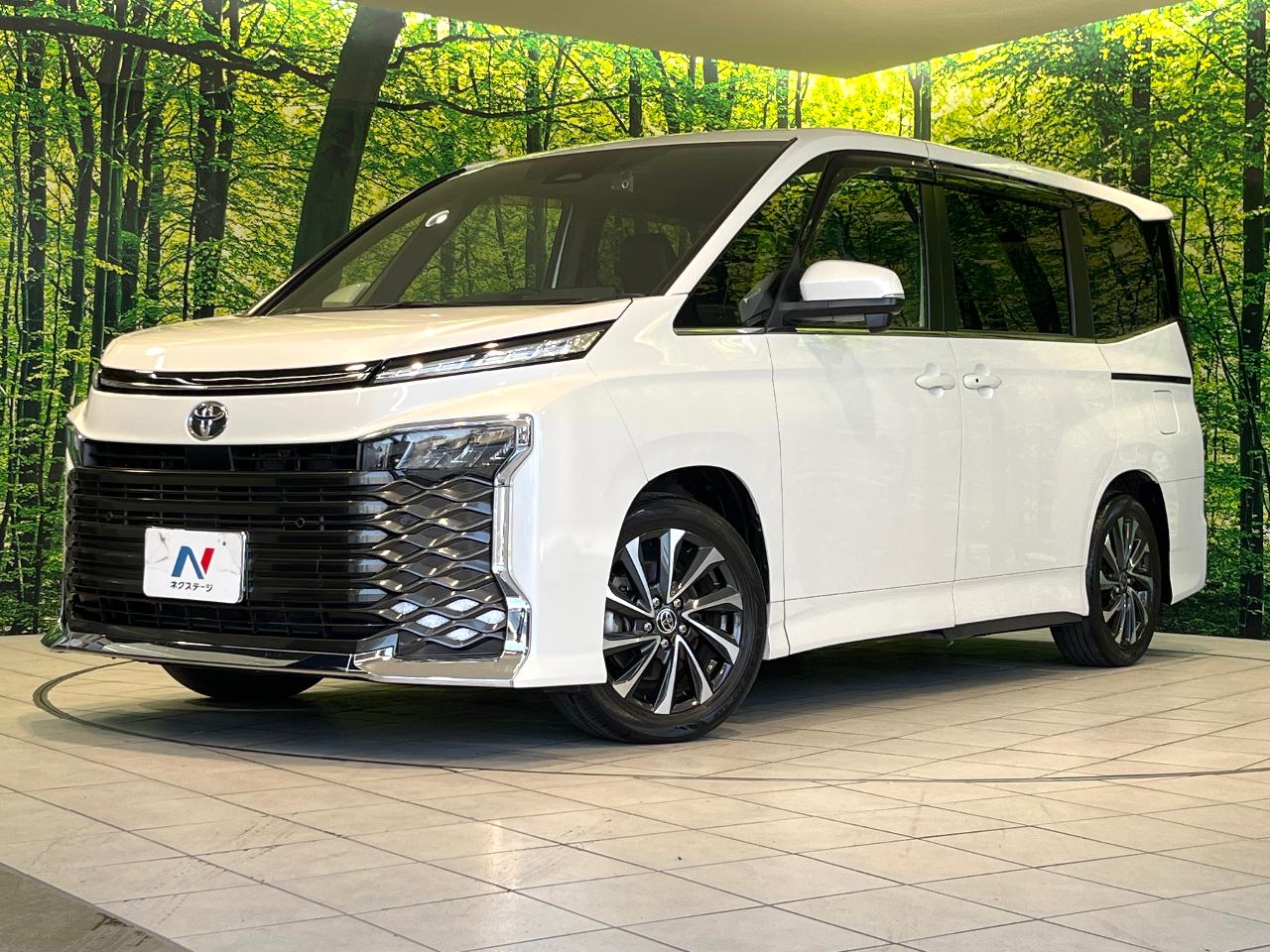 2022 Toyota Voxy 6BA-MZRA90W