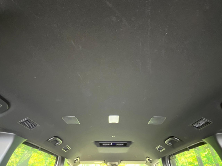 2022 Toyota Voxy 6BA-MZRA90W (UW-69f6bcc6b6606)[26]