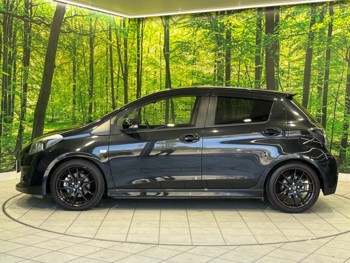 2015 Toyota Vitz DBA-NCP131 (UW-69f6bccac8308)[11]