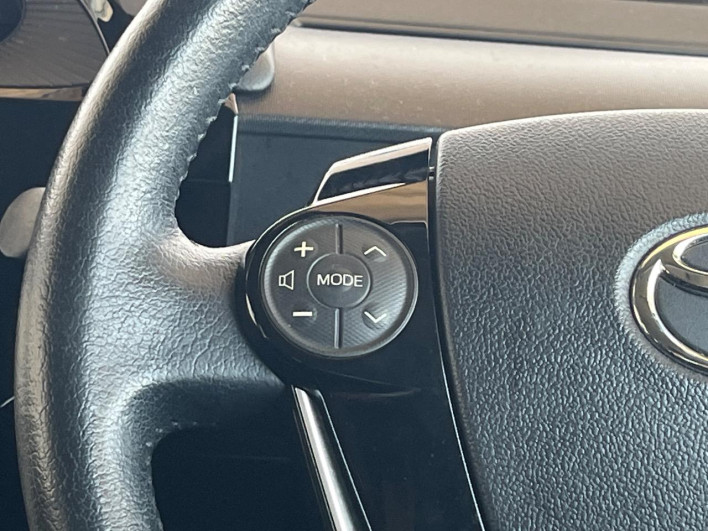 2018 Toyota Aqua DAA-NHP10 (UW-69f6bcd0c5186)[19]