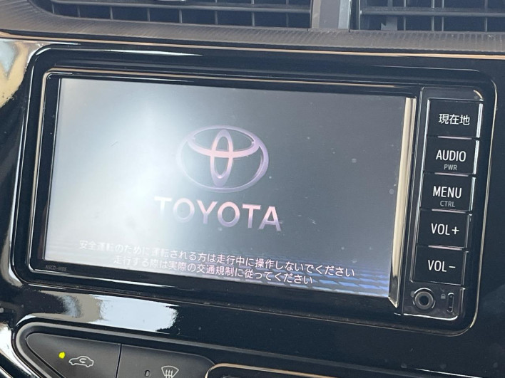 2018 Toyota Aqua DAA-NHP10 (UW-69f6bcd0c5186)[29]
