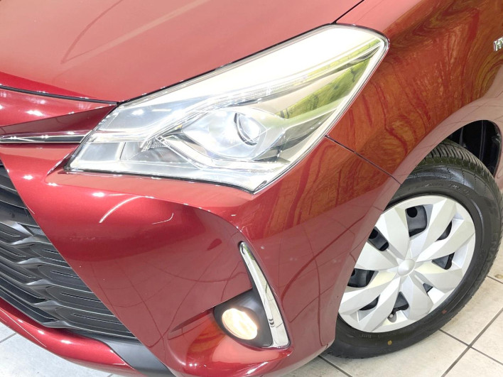2017 Toyota Vitz DAA-NHP130 (UW-69f6bcd224fa1)[8]