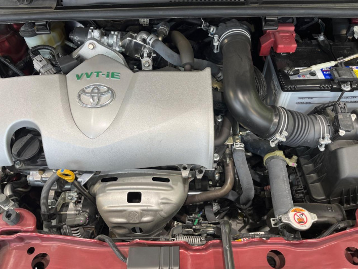 2018 Toyota Vitz DBA-NSP130 (UW-69f6bcd2e304f)[4]