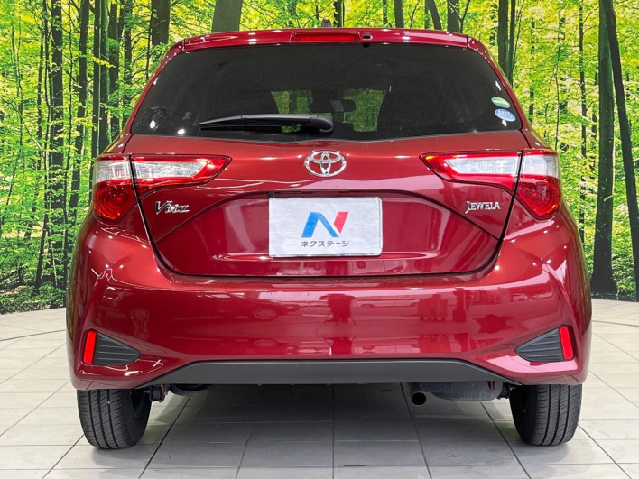 2018 Toyota Vitz DBA-NSP130 (UW-69f6bcd2e304f)[17]