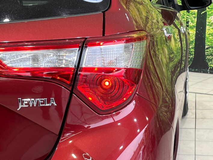 2018 Toyota Vitz DBA-NSP130 (UW-69f6bcd2e304f)[24]