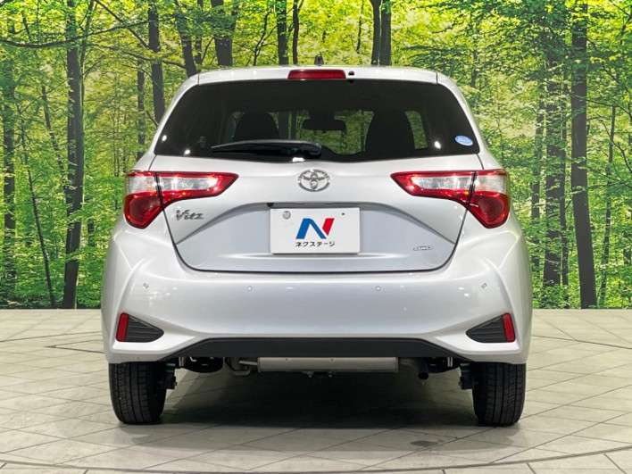 2018 Toyota Vitz DBA-NSP135 (UW-69f6bcd33c9de)[21]