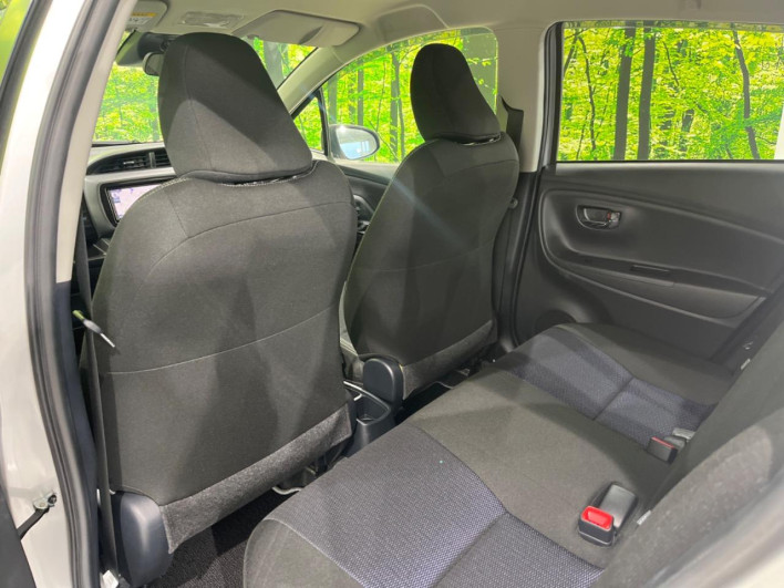 2018 Toyota Vitz DBA-NSP135 (UW-69f6bcd33c9de)[10]