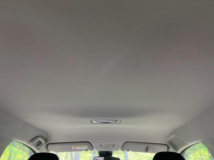 2018 Toyota Vitz DBA-NSP135 (UW-69f6bcd33c9de)[14]