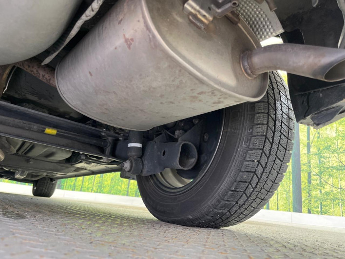 2019 Toyota Sienta DBA-NSP170G (UW-69f6bcd52015d)[24]