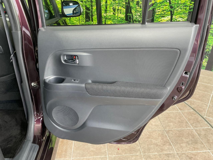 2013 Toyota bB CBA-QNC21 (UW-69f6bcdbdfab3)[16]