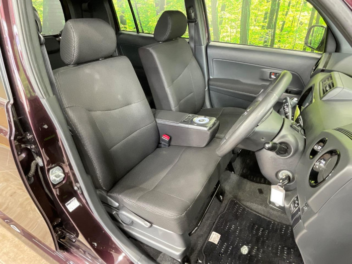 2013 Toyota bB CBA-QNC21 (UW-69f6bcdbdfab3)[21]