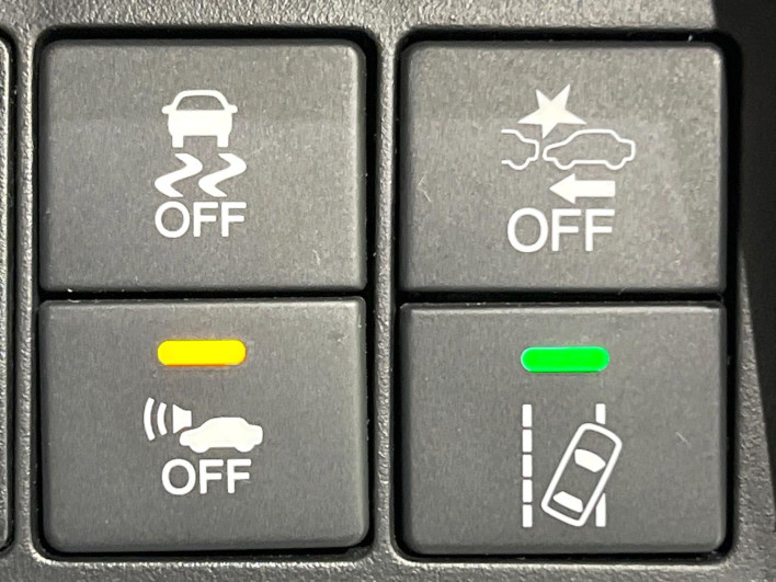 2016 Honda Odyssey Hybrid DAA-RC4 (UW-69f6bcdd83057)[17]