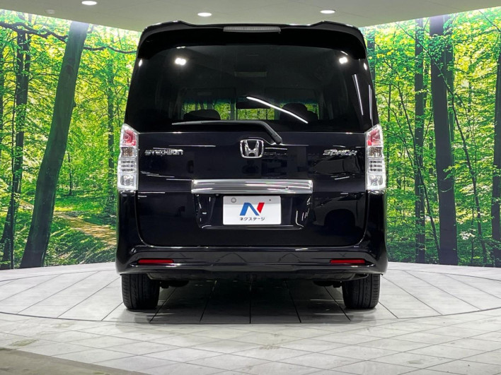 2010 Honda Stepwgn Spada DBA-RK5 (UW-69f6bcde40c94)[26]