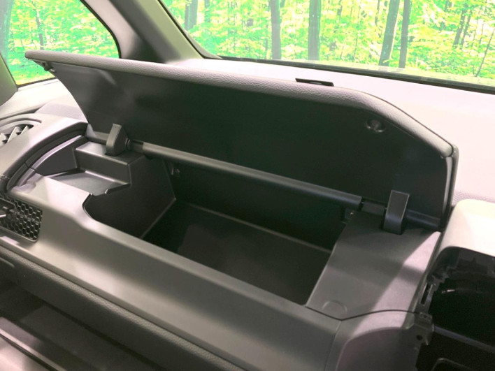 2025 Honda Step Wagon 6AA-RP8 (UW-69f6bcdfc655a)[22]