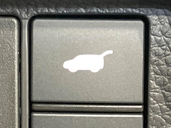 2025 Honda Step Wagon 6AA-RP8 (UW-69f6bcdfc655a)[16]