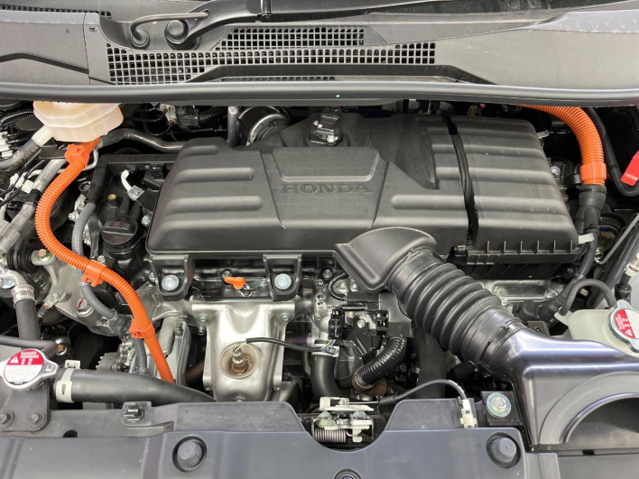 2025 Honda Step Wagon 6AA-RP8 (UW-69f6bce04c3f7)[4]