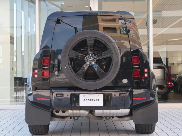 2023 Land Rover Defender 3CA-LE72WAB (UW-69f6bced72e3a)[21]