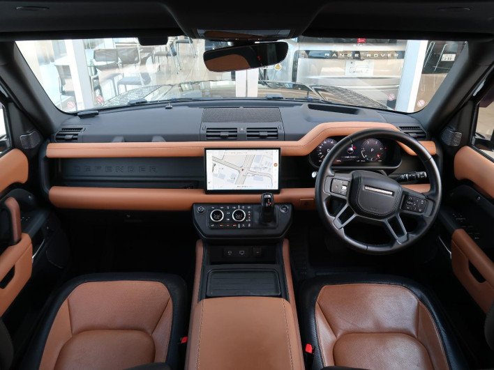 2023 Land Rover Defender 3CA-LE72WAB (UW-69f6bced72e3a)[27]