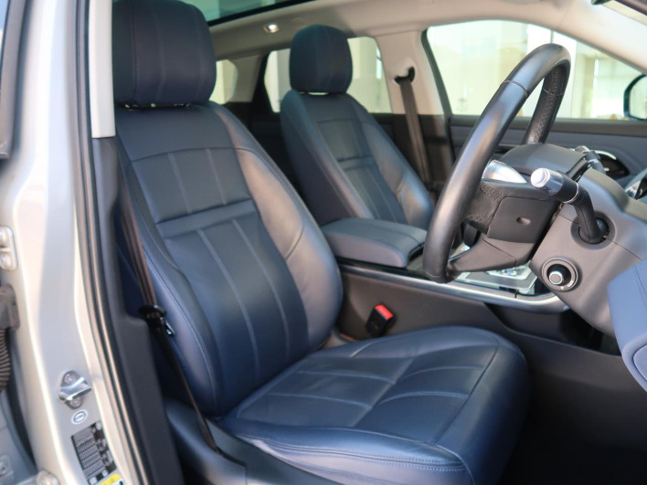 2019 Land Rover Range Rover Evoque 7BA-LZ2XAP (UW-69f6bcef2cec1)[27]