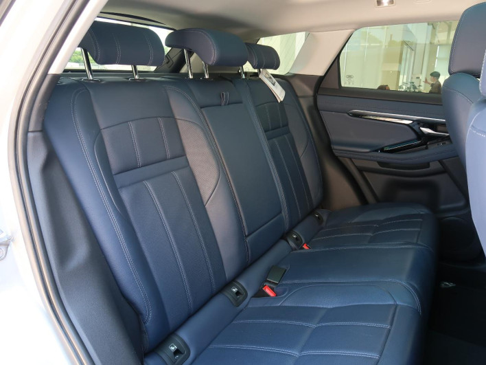2019 Land Rover Range Rover Evoque 7BA-LZ2XAP (UW-69f6bcef2cec1)[29]