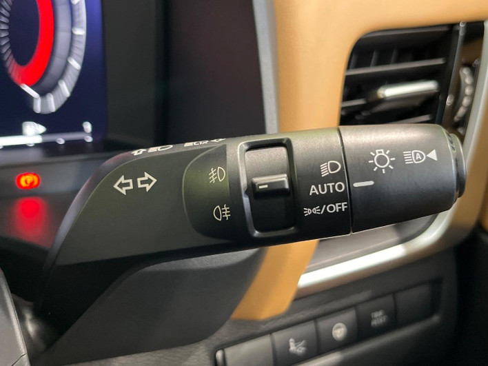 2022 Nissan X-Trail 6AA-SNT33 (UW-69f6bcf293a4b)[24]