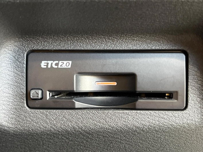 2022 Nissan X-Trail 6AA-SNT33 (UW-69f6bcf293a4b)[28]