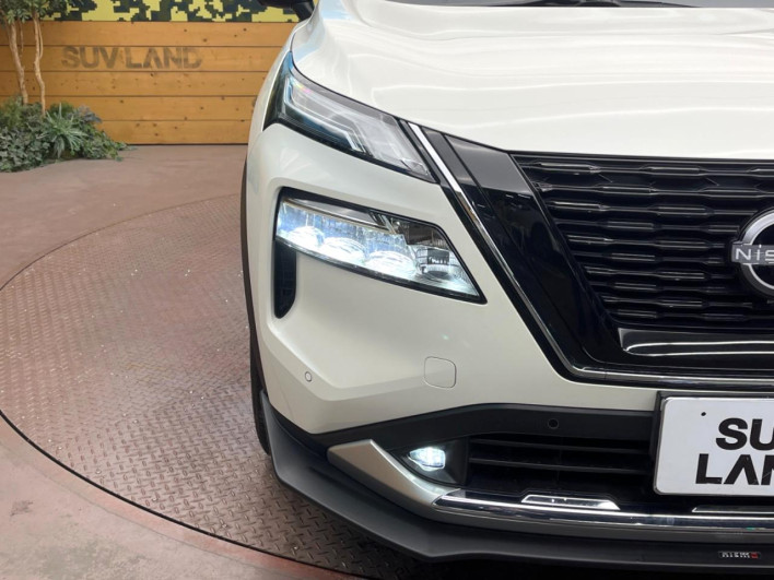 2023 Nissan X-Trail 6AA-SNT33 (UW-69f6bcf2ced0d)[13]