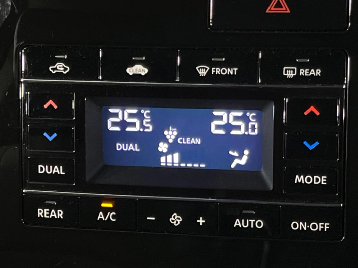 2022 Nissan Elgrand 5BA-TNE52 (UW-69f6bcf7145ca)[29]